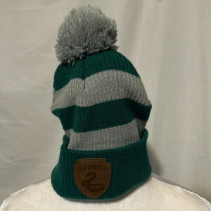 Harry Potter Slytherin Crest Pom Beanie